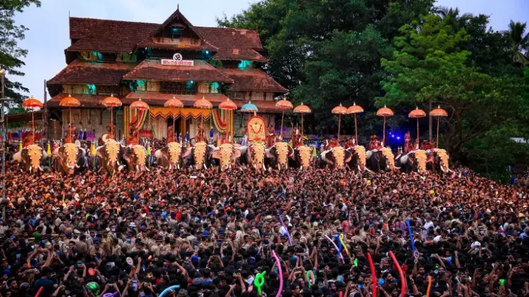 Thrissur Pooram 2025: Date, History, Events, Hotels & Travel Guide